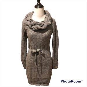 XS Espirit sweater dress